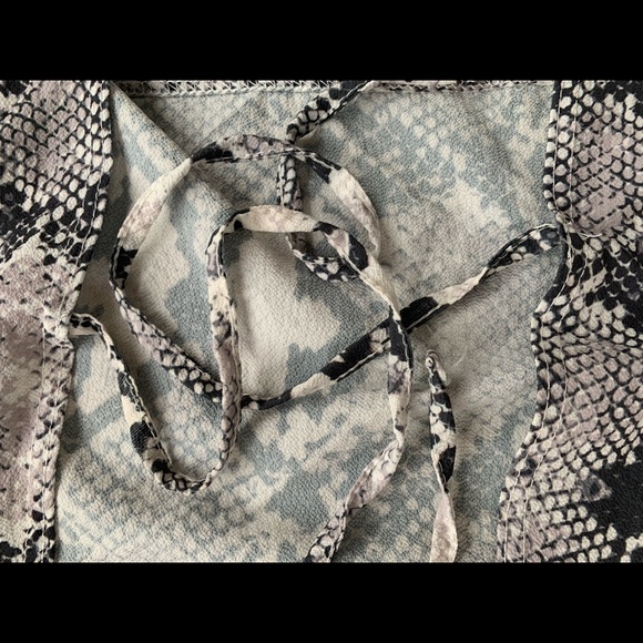 Snakeskin print tie top ( NEW W/O TAGS) - Picture 2 of 4